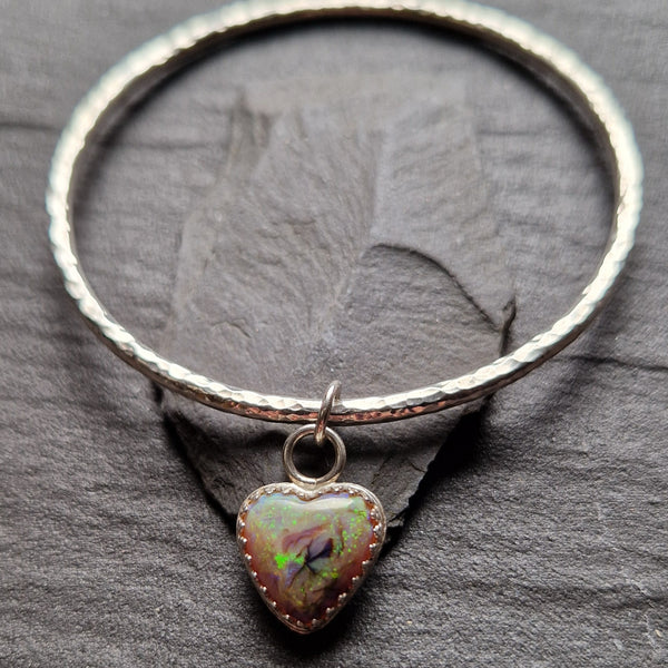 Bangle with heart charm - Small
