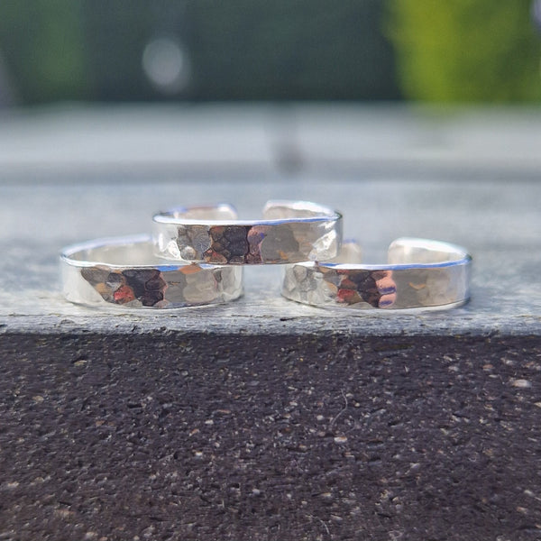 Slim toe ring